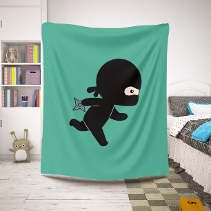 Tiny Ninja läuft auf Dunkelgrün Sherpadecke