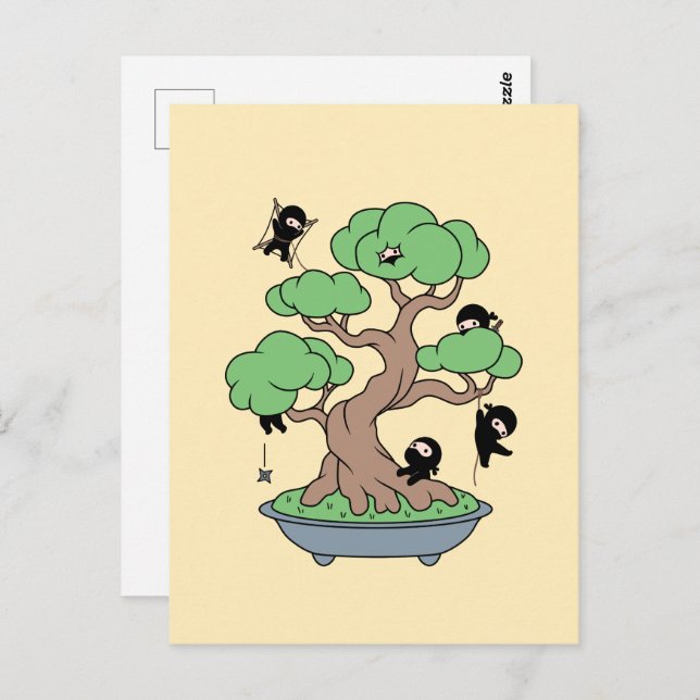 Tiny Ninjas in Bonsai Tree on Yellow Postkarte (Vorne/Hinten)