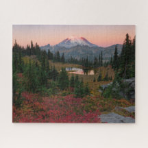 Tipsoo See und Berg Rainier Herbst Sonnenaufgang