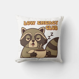 Tired Retro Raccoon Square Throw Pillow Kissen