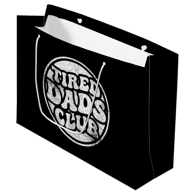 Tired Vaters Club Funny Große Geschenktüte (Vorderseite Schrägansicht)