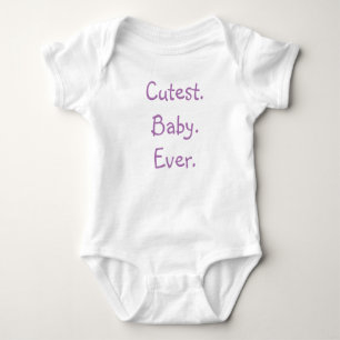 Tirer Un Tshirt À Une Pièce Pour Bébé Cutest