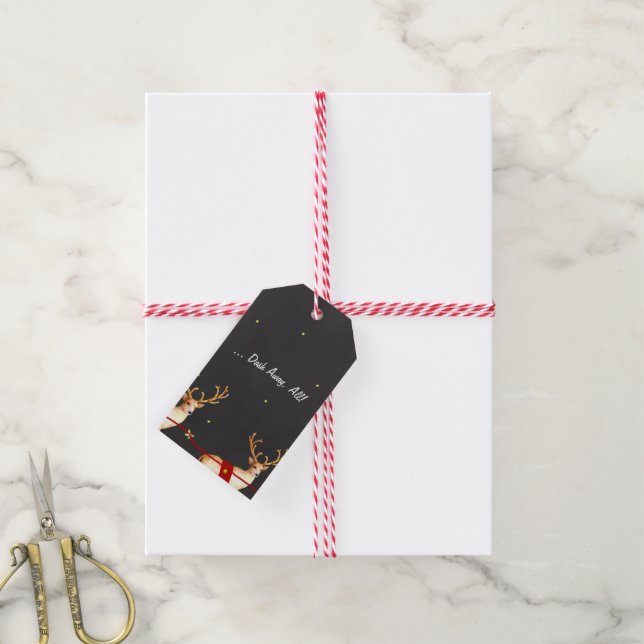 Tiret loin, tous ! Étiquette de cadeau de renne de (Avec de la ficelle)