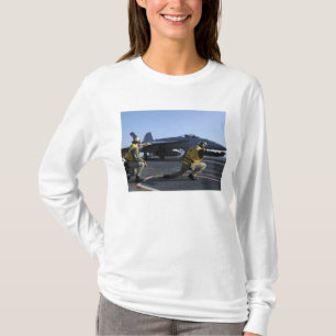 Tireur an Bord USSs George HW Bush T-Shirt