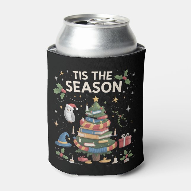 Tis the Season Wizard School Christmas Cozy Magic Dosenkühler (Kanne Vorderseite)