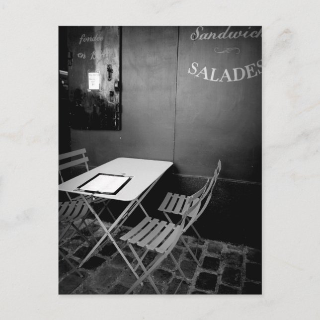 Tisch und Stühle aus dem Café Paris Postkarte (Vorderseite)