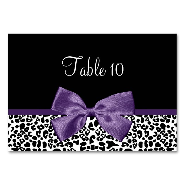 Tischkarte Modern Leopard Acai Lila Ribbon Tischnummer (Vorderseite)