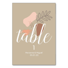 Tischnummer Hochzeitsgestein aus erdigen Tonen