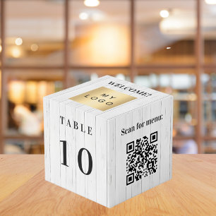 Tischnummer QR Codelmenü Holzfirmenlogo Würfel