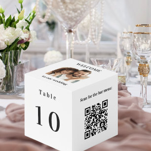 Tischnummer QR-Codemenü Weißes Foto Würfel