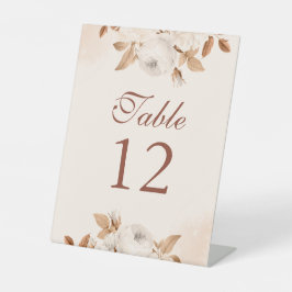 Tischnummern mit leichter Blüte und Kupferblumen Sockelschild