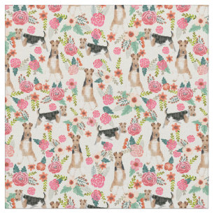 Tissu crème de fleurs vintages pour le service de messa