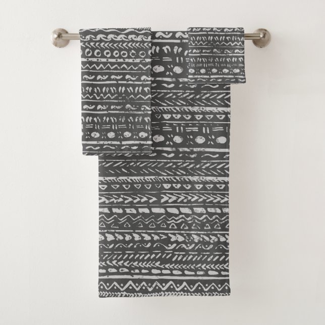 Tissu de boue ethnique tribal Motif gris blanc (En situation)