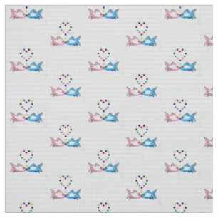 Tissu : "Embrassant des poissons" avec des coeurs