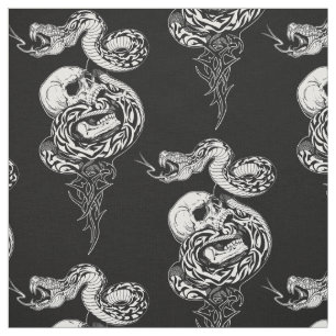Tissu serpent et crâne humain brisé