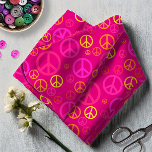 Tissu Signes de paix éparpillés rose ID1075