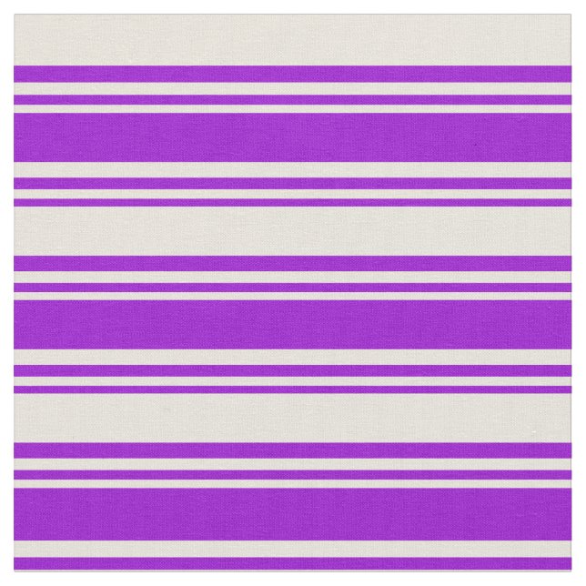 Tissu Violet foncé et Motif beige (Fermer)