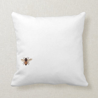 To bee oder nicht zu bee Kissen