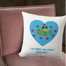Toad-ally smitten with you kissen
