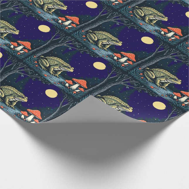 Toad Foraging Toadstools In A Moonlit Woodland  Geschenkpapier (Ecke)