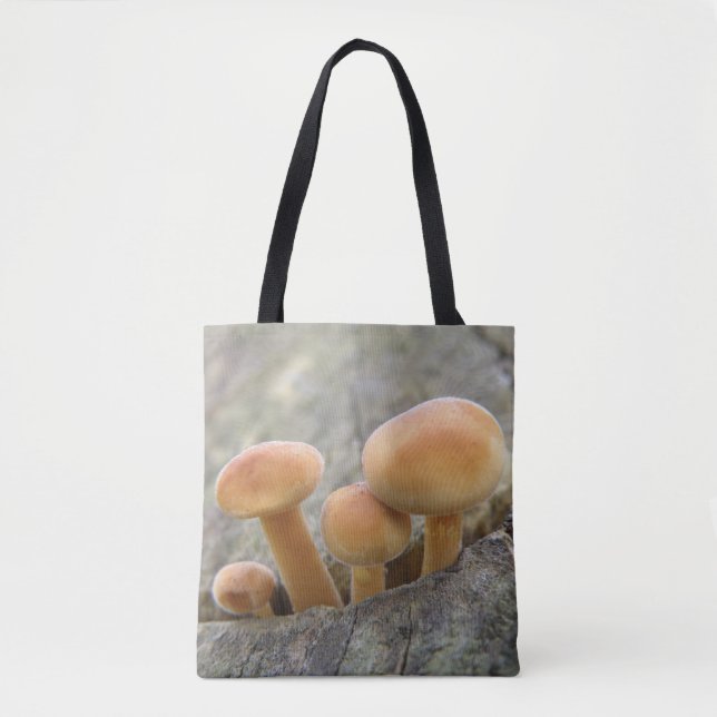 Toadstocker auf einem Baumstamm Tasche (Vorderseite)