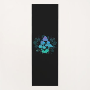 Toadstools in Bushes Yogamatte