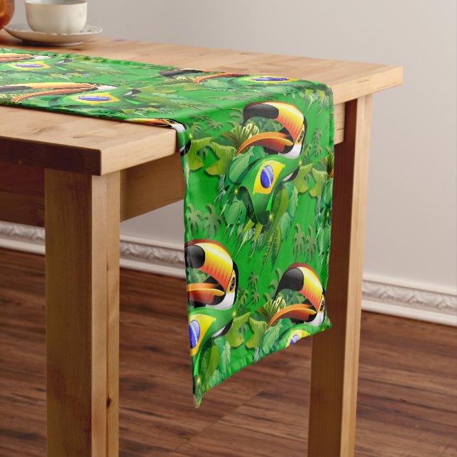 Toco Toucan mit brasilianischer Flagge Kurzer Tischläufer (Beispiel)