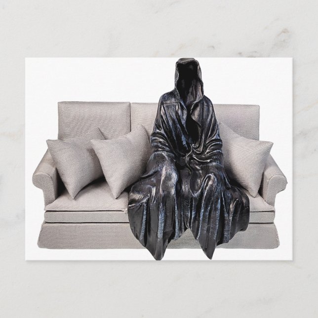 Tod auf einem Sofa Postkarte (Vorderseite)