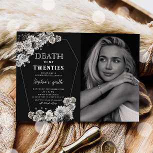 Tod in meinen zwanziger Jahren, florales 30. Gebur Einladung