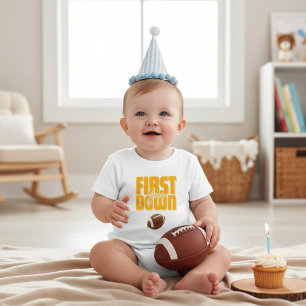 Toddler-Fußball-Erstes-Geburtstags-'First-Down'-T- Baby T-shirt