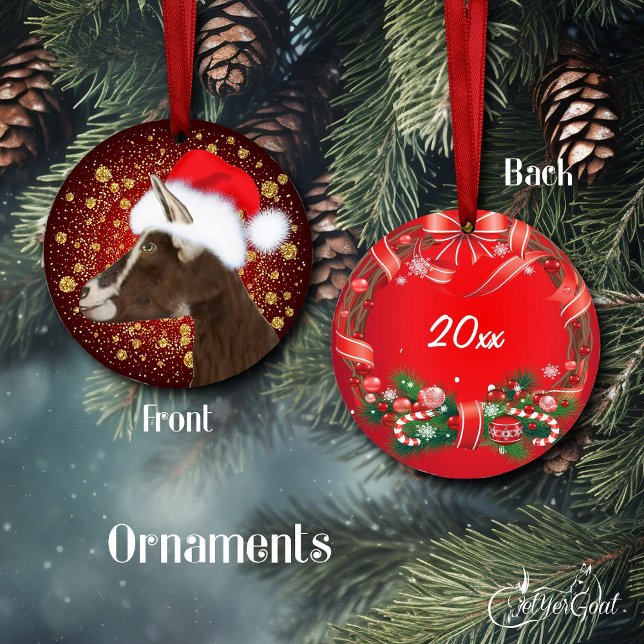 Toggenburg Ziege Weihnachtsmannmütze Weihnachtssch Keramik Ornament (Oil Portrait of my Toggenburg goat, Tawny - Santa hat and gold snowflakes -dated on back #zazzlemade)