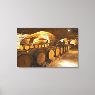 Toile Barreaux de chêne dans la cave du Domaine Comte