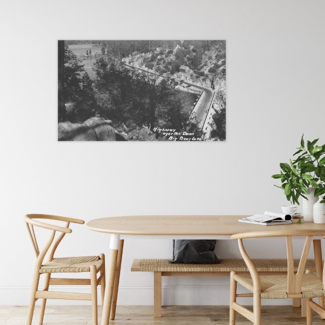 Toile Big Bear Lake, CA Highway au-dessus du barrage (Créateur téléchargé)