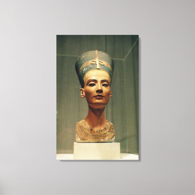 Toile Buste de la reine Nefertiti, vue frontale (Recto)