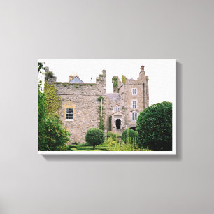 Toile Château irlandais médiéval, jardin antique & tour