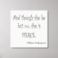 Elle n'est que petite elle est Fierce Shakespeare