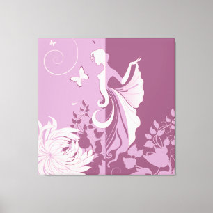 Toile enveloppée par une femme papillon