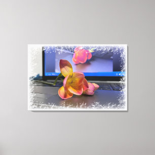 Toile Fleur Freesia sur le clavier