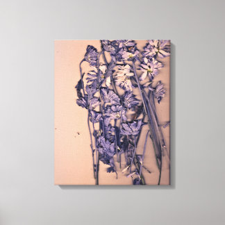 Toile Flowers in a pink light