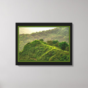 Toile Forêt verte sur la colline