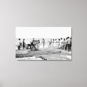 Toile Hommes de filets de Hukilau pêchant la