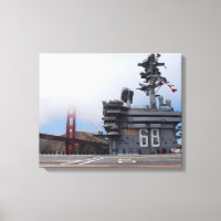 L'USS Nimitz à la Porte d'Or