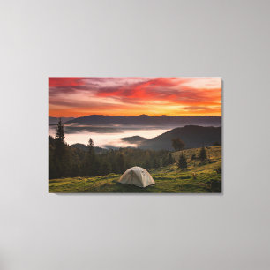 Toile Montagnes Camping Foggy Sunrise