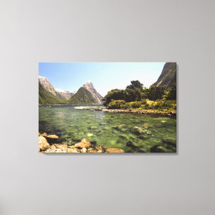 Toile Nouvelle-Zélande, Mitre Peak, & entrée de la riviè