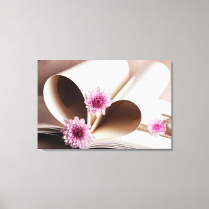 Toile Pages d'un livre en forme de coeur
