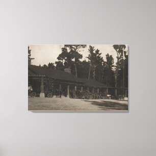 Toile Pebble Beach, CA - loge dans les sapins par la mer