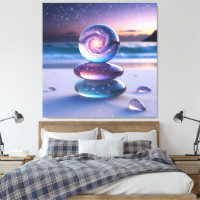 Sphère de verre et galets sur une plage sereine