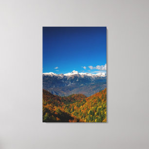 Toile Superbe paysage d'automne vue sur la montagne Trig