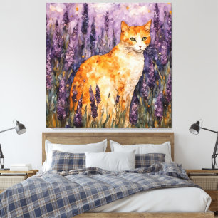 Toile Un joli chat gingembre dans un champ de lavande