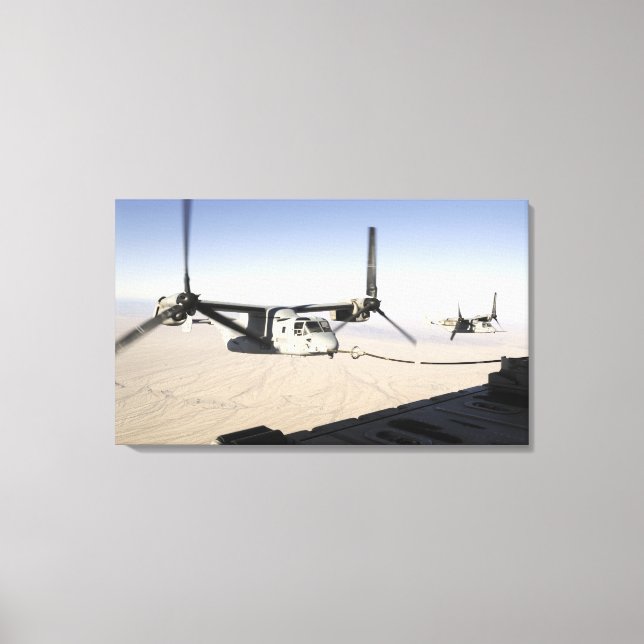 Toile Un MV-22 Osprey ravitaille le mi-vol (Recto)